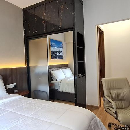 Samporo 3Br Sky House Bsd Apartment Brandnew And Cozy מראה חיצוני תמונה